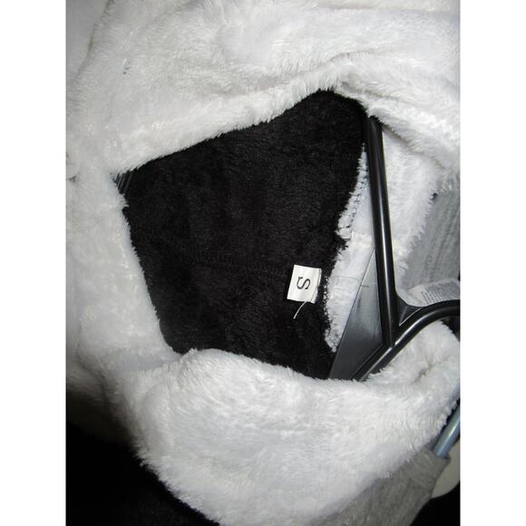 Panda Pajamas - Picture 7 of 7